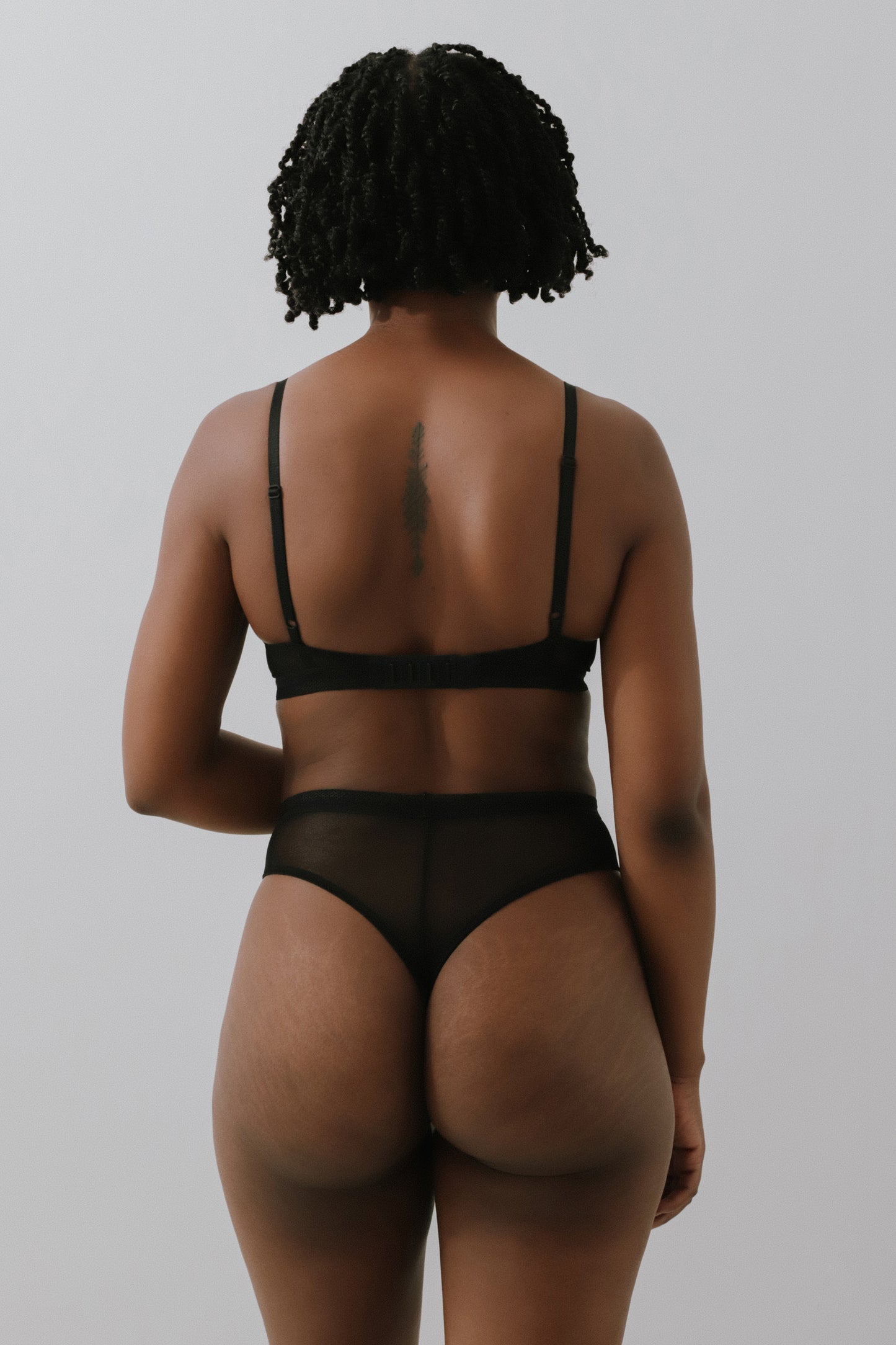 on demand: balconette Jannika *black*