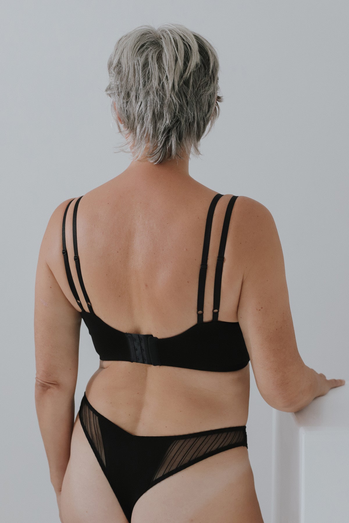 on demand: knickers Julienne *black*