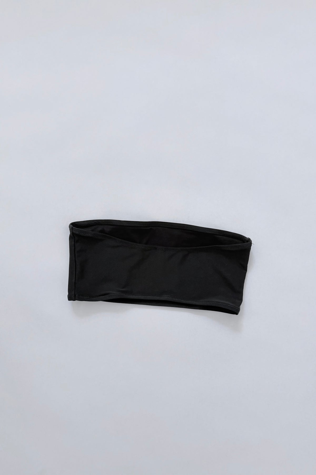 on demand: bikini bandeau Sue *black*