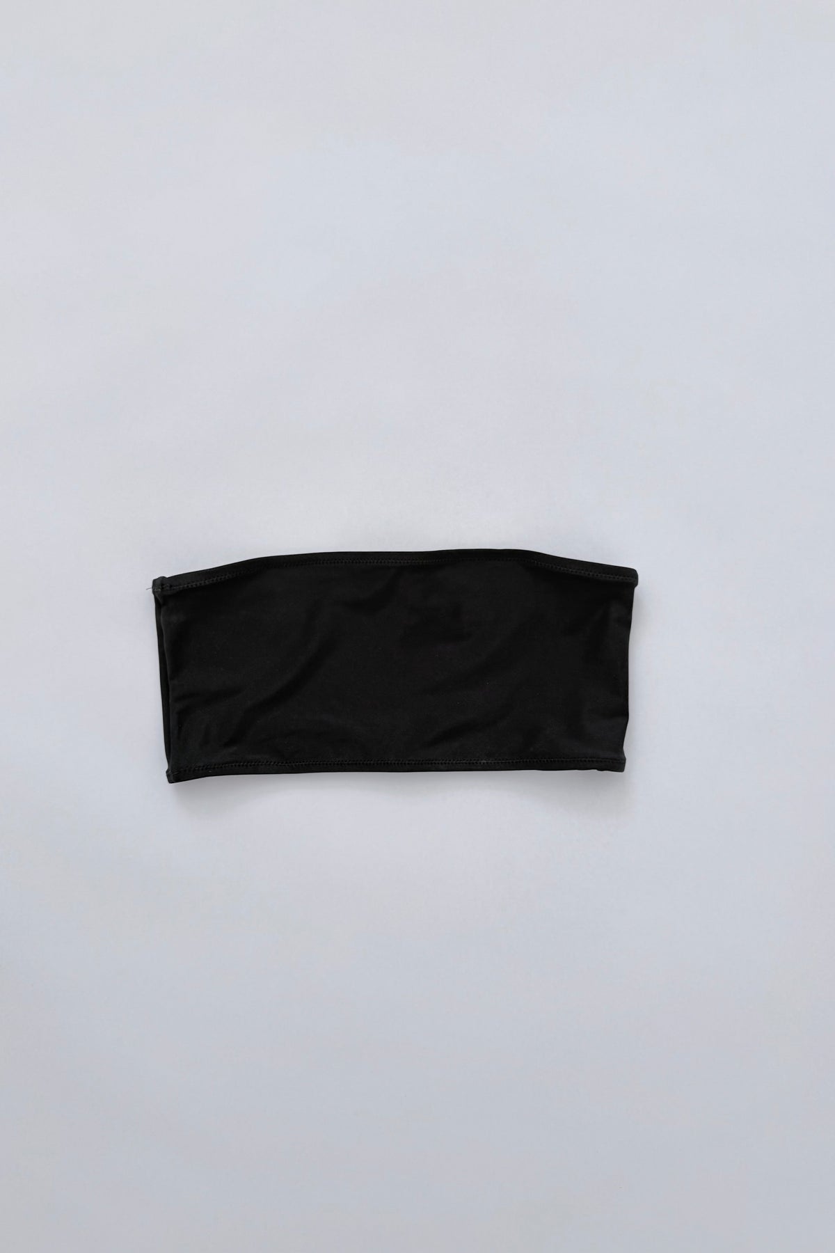 on demand: bikini bandeau Sue *black*
