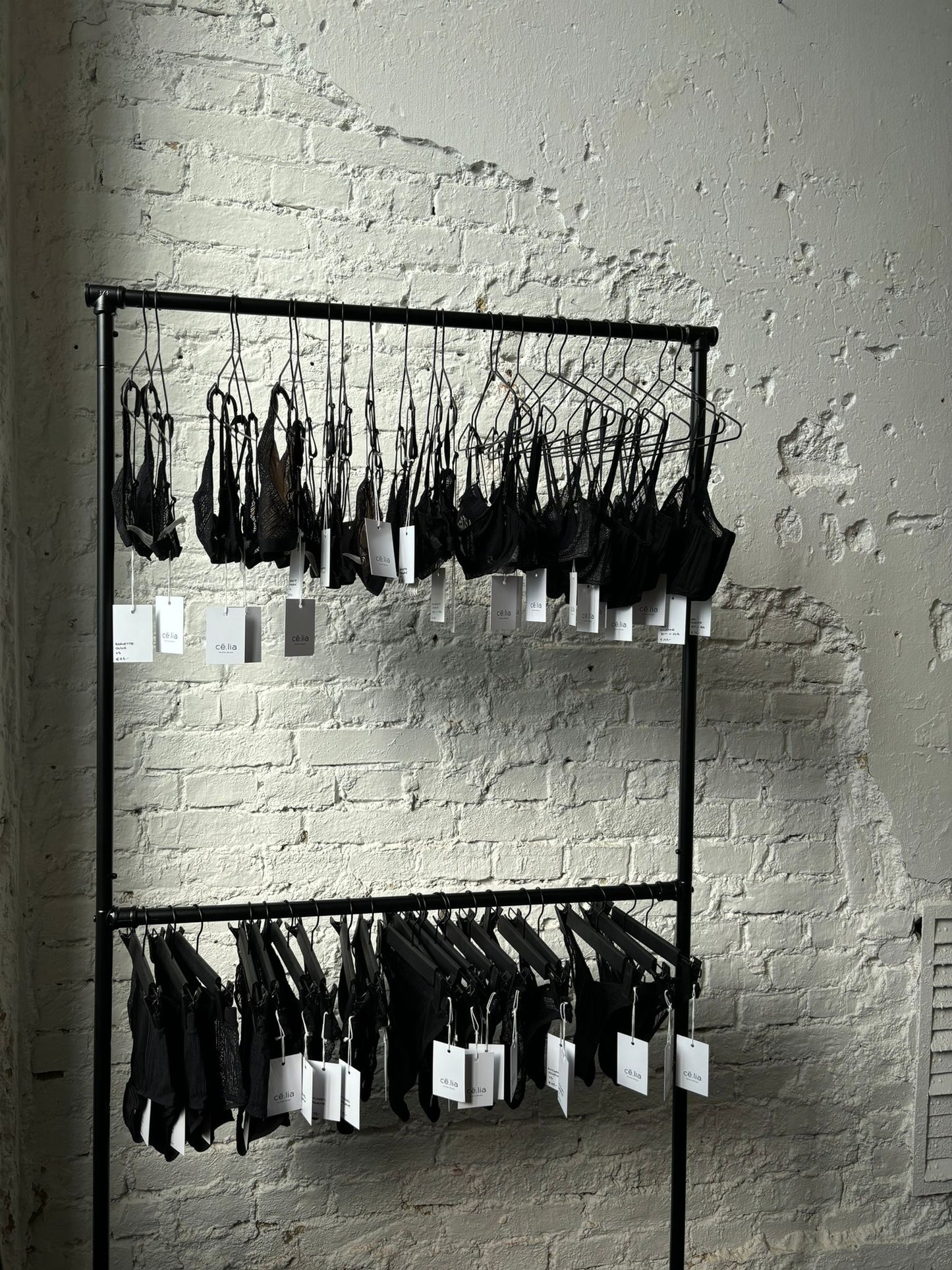 atelier visit – try on & shop